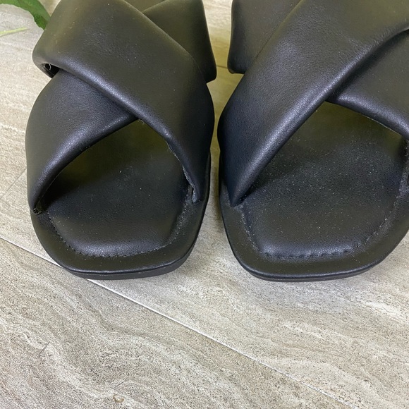 ♣️A•N•D Target Sandals - Picture 4 of 6